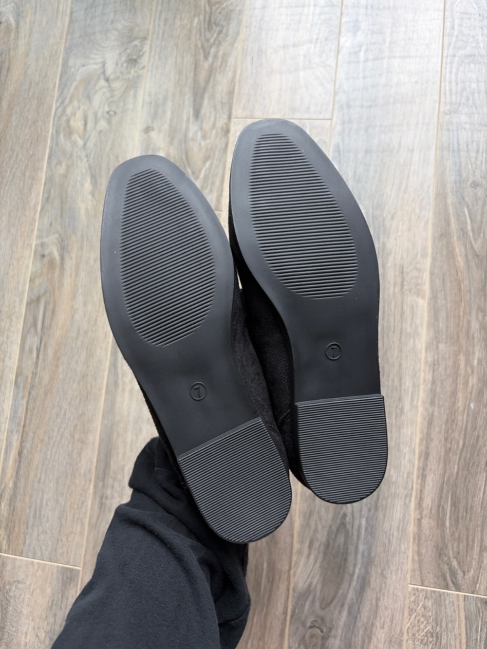 NWOT Ardene Black Suede Loafers with Metal Bit - Picture 4 of 4